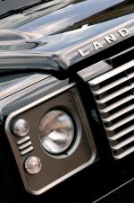 Land Rover Defender 2006 года
